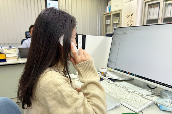 月1回の定期訪問+ 24時間サポート体制